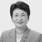 藤原まゆみ(55)