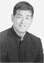角盈男